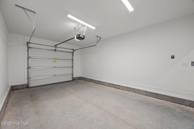 Holiday Special! Choose either a FREE golf cart or a Move-In on Carolina Colours Golf Club in North Carolina - for sale on GolfHomes.com, golf home, golf lot