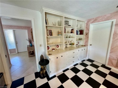Charming and Updated Family Home - Prime Naples Location**

 on Lakewood Country Club in Florida - for sale on GolfHomes.com, golf home, golf lot
