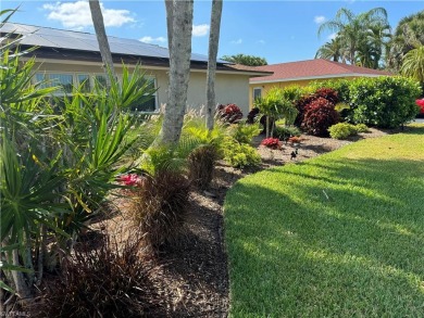 Charming and Updated Family Home - Prime Naples Location**

 on Lakewood Country Club in Florida - for sale on GolfHomes.com, golf home, golf lot