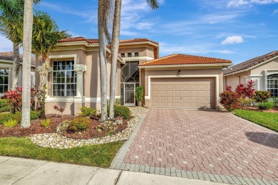 Expansive 3BR/2.5BA home in prestigious Oxford Place at Aberdeen on Aberdeen Golf and Country Club in Florida - for sale on GolfHomes.com, golf home, golf lot