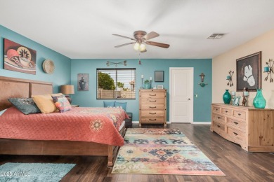 STUNNING CUSTOM COCHISE Floor Plan w/ GOLF CART GARAGE in the on Oakwood Golf Club  in Arizona - for sale on GolfHomes.com, golf home, golf lot