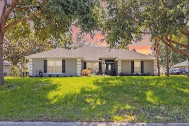 One or more photo(s) has been virtually staged. MOVE-IN READY on Black Bear Golf Club in Florida - for sale on GolfHomes.com, golf home, golf lot