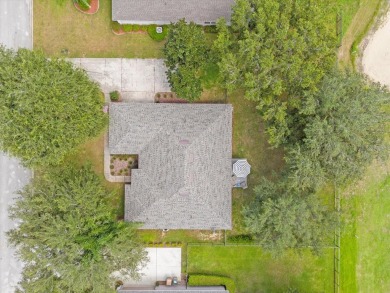 One or more photo(s) has been virtually staged. MOVE-IN READY on Black Bear Golf Club in Florida - for sale on GolfHomes.com, golf home, golf lot