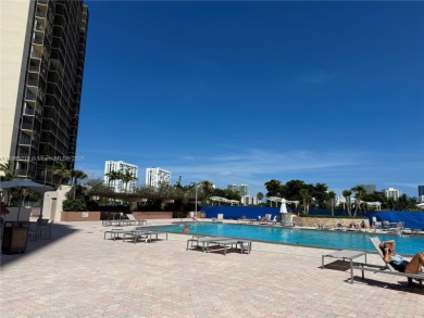 Don't miss the opportunity to live in the Heart of Aventura!!! on Turnberry Isle Resort and Club in Florida - for sale on GolfHomes.com, golf home, golf lot