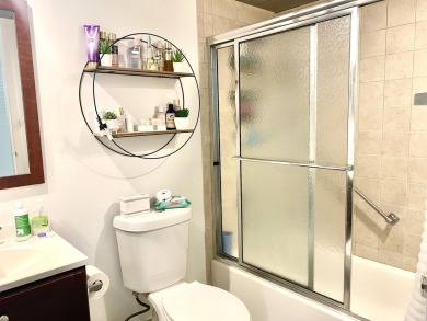 Beautiful upgraded one bedroom - corner unit for extra privacy on Kings Point Golf - Executive in Florida - for sale on GolfHomes.com, golf home, golf lot
