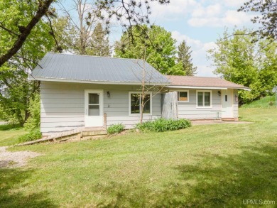 What a great little starter home or a place to hang your hat on George Young Golf Course in Michigan - for sale on GolfHomes.com, golf home, golf lot