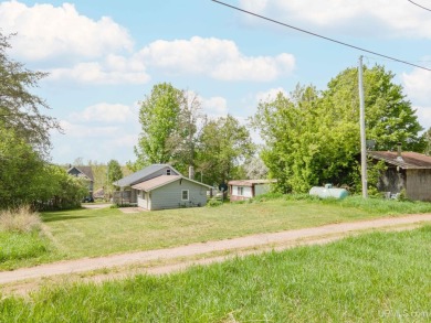 What a great little starter home or a place to hang your hat on George Young Golf Course in Michigan - for sale on GolfHomes.com, golf home, golf lot