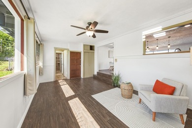 This charming home is located steps from the Hilo Municipal Golf on Hilo Municipal Golf Course in Hawaii - for sale on GolfHomes.com, golf home, golf lot