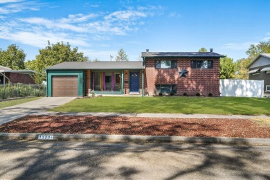 Situated on Rose Park Golf course, this home offers an amazing on Rose Park Golf Club in Utah - for sale on GolfHomes.com, golf home, golf lot