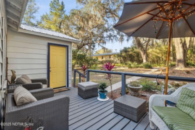 Adorably Charming!!!  This refurbished cottage in Palatka Is on Palatka Golf Club in Florida - for sale on GolfHomes.com, golf home, golf lot