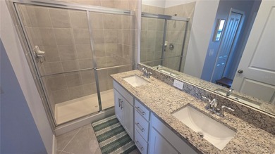 This beautifully maintained 3-bedroom, 2.5-bath townhouse is on Lakewood National Golf Club in Florida - for sale on GolfHomes.com, golf home, golf lot