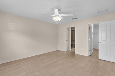 ~PRICE REDUCTION!~ ~CORNER LOT~ ~BRICK & PAVER FRONT PORCH~ on Pennbrooke Fairways in Florida - for sale on GolfHomes.com, golf home, golf lot