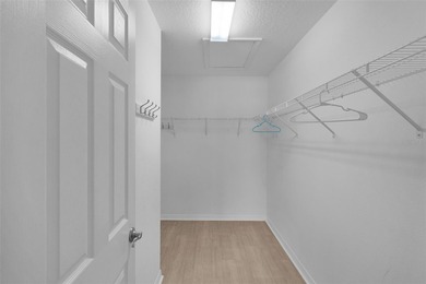 ~PRICE REDUCTION!~ ~CORNER LOT~ ~BRICK & PAVER FRONT PORCH~ on Pennbrooke Fairways in Florida - for sale on GolfHomes.com, golf home, golf lot