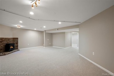 This beautifully maintained condo in the desirable Maples on The Maples Club in Michigan - for sale on GolfHomes.com, golf home, golf lot