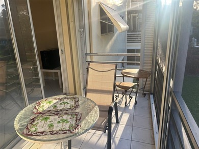 Welcome to this beautifully maintained 2-bedroom, 2-bathroom on Lauderhill Golf Course in Florida - for sale on GolfHomes.com, golf home, golf lot