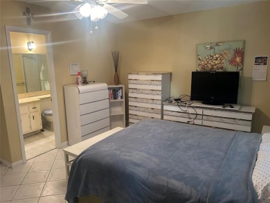 Welcome to this beautifully maintained 2-bedroom, 2-bathroom on Lauderhill Golf Course in Florida - for sale on GolfHomes.com, golf home, golf lot