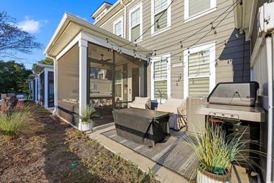 Awesome 4br/3.5ba townhome w/ 1 car garage, screened porch & on  in South Carolina - for sale on GolfHomes.com, golf home, golf lot