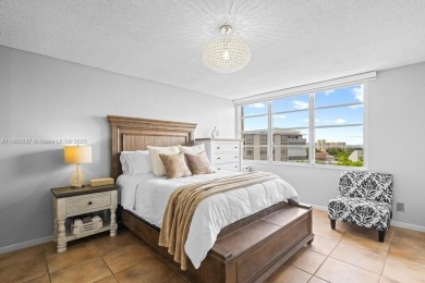 Beautiful and spacious 2-bedroom, 2-bath condo in the desirable on Inverrary Country Club in Florida - for sale on GolfHomes.com, golf home, golf lot