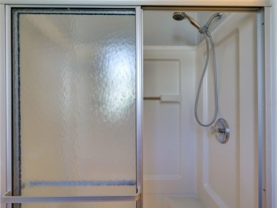Come and see this turn key ready 3/2 by Palm Harbor home (Vegas on Zellwood Station Country Club in Florida - for sale on GolfHomes.com, golf home, golf lot