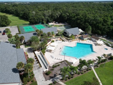 Come and see this turn key ready 3/2 by Palm Harbor home (Vegas on Zellwood Station Country Club in Florida - for sale on GolfHomes.com, golf home, golf lot