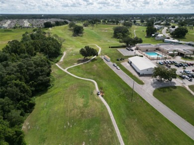 Come and see this turn key ready 3/2 by Palm Harbor home (Vegas on Zellwood Station Country Club in Florida - for sale on GolfHomes.com, golf home, golf lot