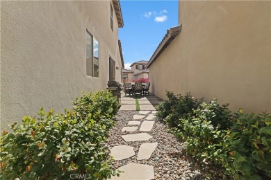 Located in PGA West in the Signature Home gate.  This 2023 on PGA West Private Golf Courses in California - for sale on GolfHomes.com, golf home, golf lot