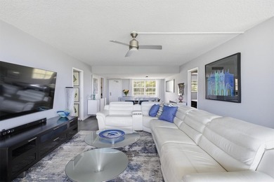 Beautifully updated 2 bedroom, 2 bathroom condo with a den in an on Palm-Aire Country Club and Resort - Palms in Florida - for sale on GolfHomes.com, golf home, golf lot