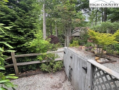 Adorable year-round home on spacious corner lot. One level on Land Harbor Golf Course in North Carolina - for sale on GolfHomes.com, golf home, golf lot