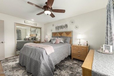 2 bed, 2 bath Sun City home with 1,659 sq ft and bonus room that on PalmBrook Country Club in Arizona - for sale on GolfHomes.com, golf home, golf lot