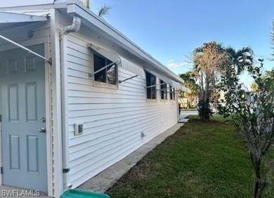 Adorable, move-in ready home with 2 full bathrooms--- sold on The Rookery At Marco in Florida - for sale on GolfHomes.com, golf home, golf lot