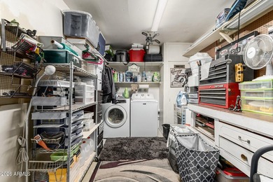 2 bed, 2 bath Sun City home with 1,659 sq ft and bonus room that on PalmBrook Country Club in Arizona - for sale on GolfHomes.com, golf home, golf lot