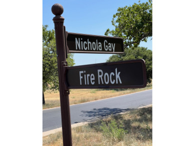 This easy to build on level lot offered in Applehead West would on Apple Rock Golf Course - Horseshoe Bay in Texas - for sale on GolfHomes.com, golf home, golf lot