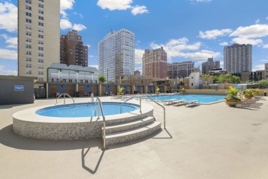Discover your dream home in this exceptional oversized on Sydney R. Marovitz Golf Course in Illinois - for sale on GolfHomes.com, golf home, golf lot