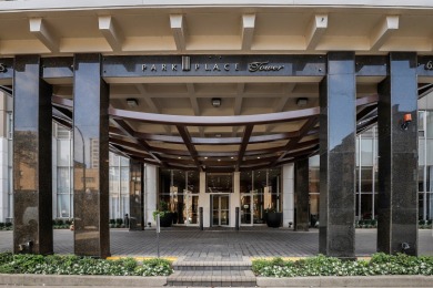 Discover your dream home in this exceptional oversized on Sydney R. Marovitz Golf Course in Illinois - for sale on GolfHomes.com, golf home, golf lot