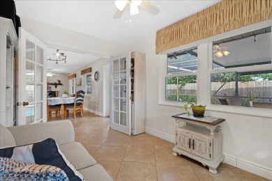 This Charming South Venice POOL home is MOVE-IN-READY with on Jacaranda West Country Club in Florida - for sale on GolfHomes.com, golf home, golf lot