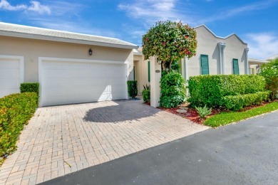 Fabulous 3 bed 3 bath court yard home ready to move in! on The Boca Country Club in Florida - for sale on GolfHomes.com, golf home, golf lot