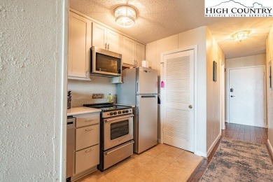 Beat the Heat with this beautiful Mountain Retreat - Fully on Beech Mountain Club in North Carolina - for sale on GolfHomes.com, golf home, golf lot
