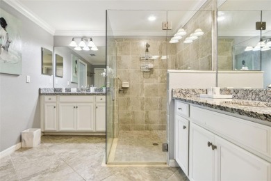 This beautiful end-unit Coach home offers breathtaking views of on Lakewood National Golf Club in Florida - for sale on GolfHomes.com, golf home, golf lot