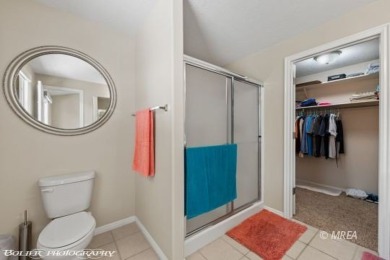 Beautifully maintained home in the desirable Mesquite Vistas on The Oasis Golf Club in Nevada - for sale on GolfHomes.com, golf home, golf lot
