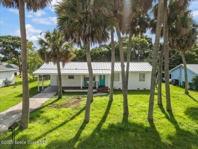 Welcome to this remodeled 4 BEDROOM, 2 BATH one-story home in on Crane Creek Reserve Golf Club in Florida - for sale on GolfHomes.com, golf home, golf lot