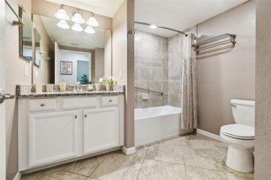 This beautiful end-unit Coach home offers breathtaking views of on Lakewood National Golf Club in Florida - for sale on GolfHomes.com, golf home, golf lot