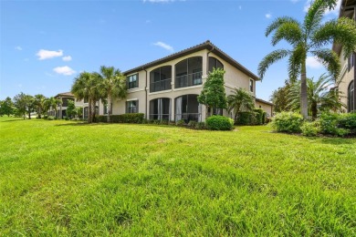 This beautiful end-unit Coach home offers breathtaking views of on Lakewood National Golf Club in Florida - for sale on GolfHomes.com, golf home, golf lot