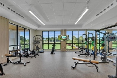 Come see this fantastic single-family home!
This spacious on  in Florida - for sale on GolfHomes.com, golf home, golf lot