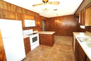 All-Brick Home on 2.95 Acres in Prime East Tennessee Location on Ruggles Ferry Golf Club in Tennessee - for sale on GolfHomes.com, golf home, golf lot