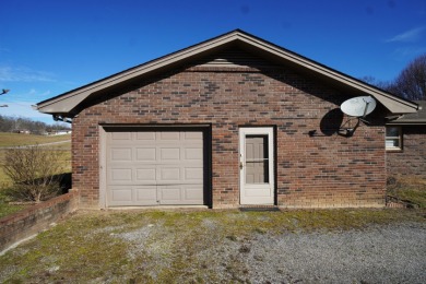 All-Brick Home on 2.95 Acres in Prime East Tennessee Location on Ruggles Ferry Golf Club in Tennessee - for sale on GolfHomes.com, golf home, golf lot