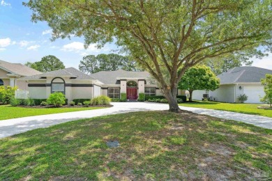 This is your opportunity to own a beautifully maintained home in on Tiger Point Golf and Country Club in Florida - for sale on GolfHomes.com, golf home, golf lot