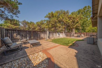 Lovely one story home in very desirable Paradise Valley located on Paradise Valley Golf Course in California - for sale on GolfHomes.com, golf home, golf lot