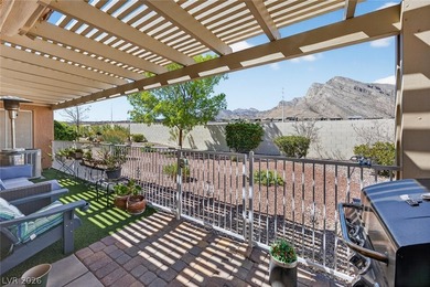 Beautifully maintained single-story home in Sun City Summerlin on Highland Falls Golf Club in Nevada - for sale on GolfHomes.com, golf home, golf lot