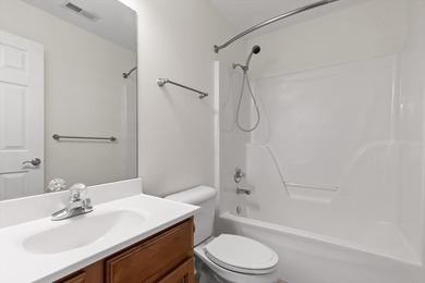 Welcome to 5818 Players Court! This spacious 4 BR, 3.5 BA home on Eagle Bluff Golf Club in Tennessee - for sale on GolfHomes.com, golf home, golf lot