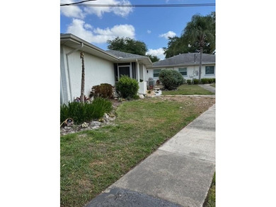 Under contract-accepting backup offers. Welcome to this fully on Kings Point Executive Golf Course in Florida - for sale on GolfHomes.com, golf home, golf lot